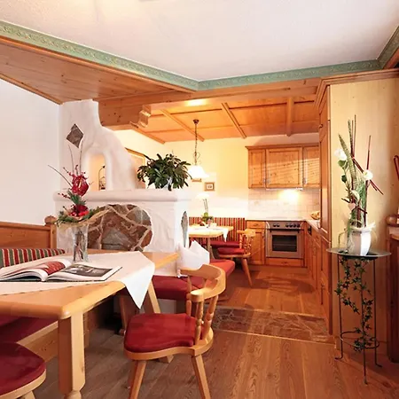 Schrolls Kaiserwohnung Zilr200 公寓